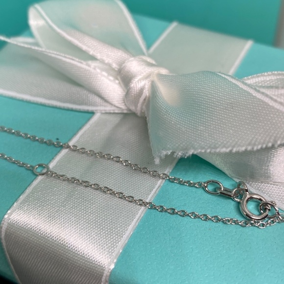 Diamond circle necklace .10 carat 925 silver 16-17”  NEW - Picture 5 of 5